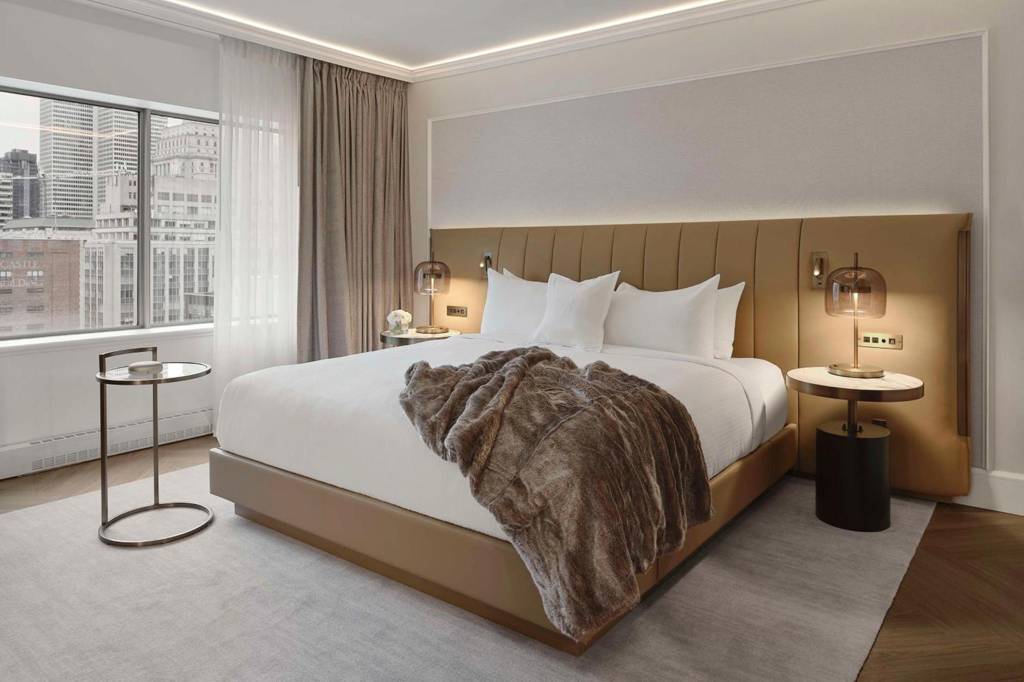 Vogue Hotel Montreal Downtown, Curio Collection By Hilton Eksteriør billede