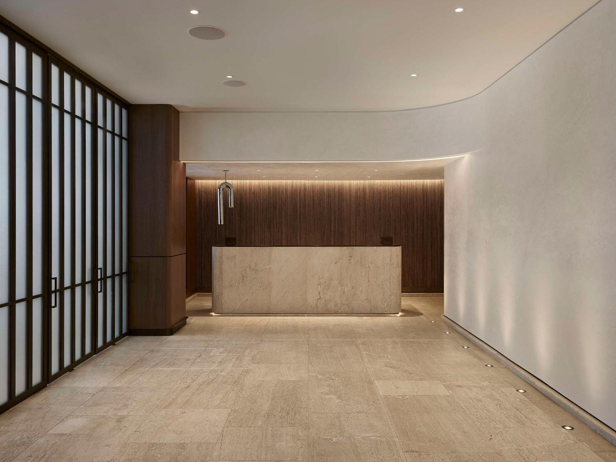 Vogue Hotel Montreal Downtown, Curio Collection By Hilton Eksteriør billede